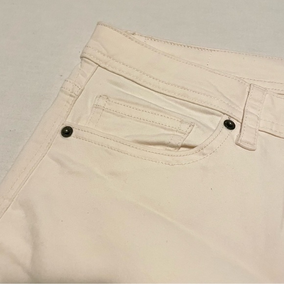 Calvin Klein Jeans Cropped Jeans Womens Size 16 - Picture 3 of 16